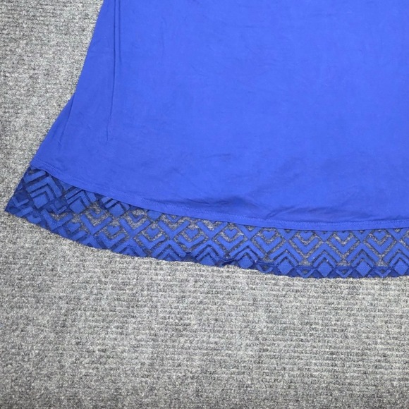 AnyWear by Catherines V-Neck Tunic Tank Top Women's Size 4X Royal Blue Lattice - Picture 6 of 6